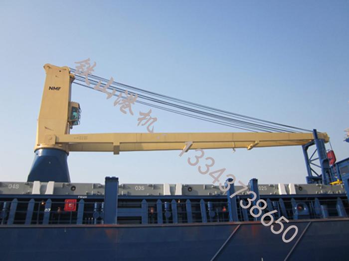 遼寧大連甲板起重機(jī)廠(chǎng)家設(shè)備節(jié)能省油機(jī)型，性能穩(wěn)定